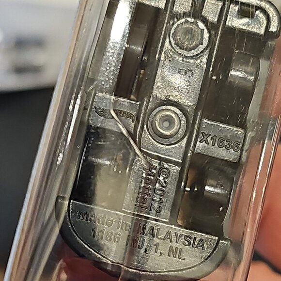 Volkswagen Kool Kombi Pair Hot Wheels New Sealed #136 #49 - Picture 7 of 7